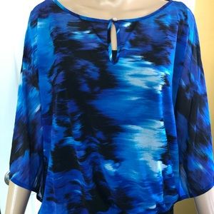 Jennifer Lopez. Blouse-Top